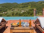Photo of Beautiful Hilltop Villa in Tuscany with Spectacular Views