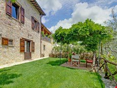 Photo of Umbria Accommodation for a Family Near Spoleto