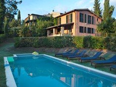 Photo of Family-Friendly Villa Rental in Tuscany with Pool