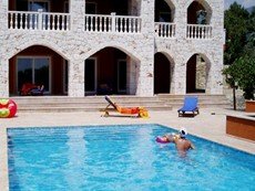 Photo 2 of Reviews of Beautiful Villa Near the Coast in Southern Turkey