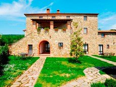 Photo of Apartment in Umbria on Large Estate with Two Pools