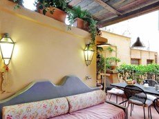 Photo 2 of Pleasant Rome Apartment Directly Across from the Colosseum