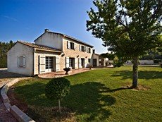 Photo of Villa Rental in Provence, Avignon