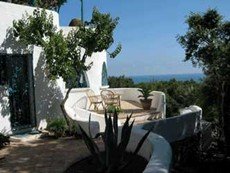 Photo of Coastal Italian Villa Located in a National Park with Views