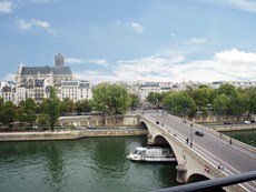 Photo of Studio Apartment on Paris's Ile Saint Louis
