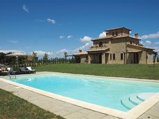 Photo of Large Farmhouse in Umbria for a Group