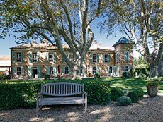 Photo of Large Countryside Villa in Provence