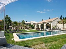 Photo 2 of Two Large farmhouses within walking distance of St. Remy