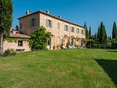 Photo of Spacious and Beautiful Tuscany Villa Near Montalcino