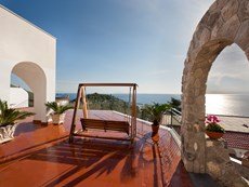 Photo of Villa with Pool in a Village near Sorrento