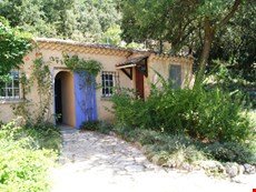 Photo of Villa near Nimes with Castle Views