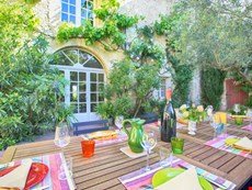 Photo of Villa in Historic Small Town Near Avignon