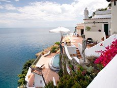 Photo of Mediterranean Villa with Panoramic Views of Amalfi Coast 