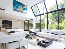 Photo 2 of Chic Paris House with Private Garden