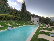 Photo of Lake Maggiore Villa within Walking Distance to Town