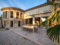 Photo 2 of Villa Rental in Provence, Saint-Remy-de-Provence