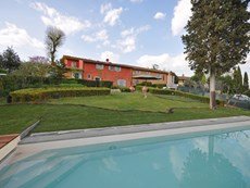 Photo of Villa Apartment in Florence Outskirts with Private Pool and Gardens 