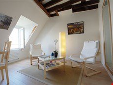 Photo 2 of Bright Studio Apartment Overlooking the Seine