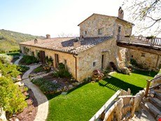 Photo of Charming and Unique Villa in Umbria Near Orvieto