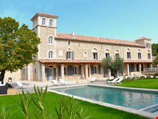 Photo of Villa Rental in Provence, Noves