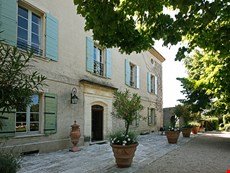 Photo of Historic Chateau near Aix-en-Provence with elevator