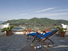 Photo 2 of Reviews of Villa with Breathtaking Views on the Greece Hillside