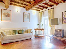 Photo 2 of Rome Apartment Rental Near Piazza Campo dei Fiori